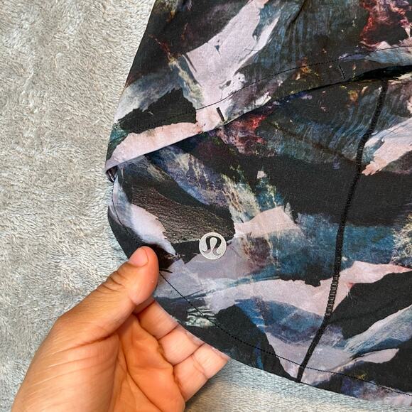 Lululemon Speed‎ Up Short Long *4" Medium Rise Glacier Camo Starlight Black Sz 4 - Picture 4 of 5